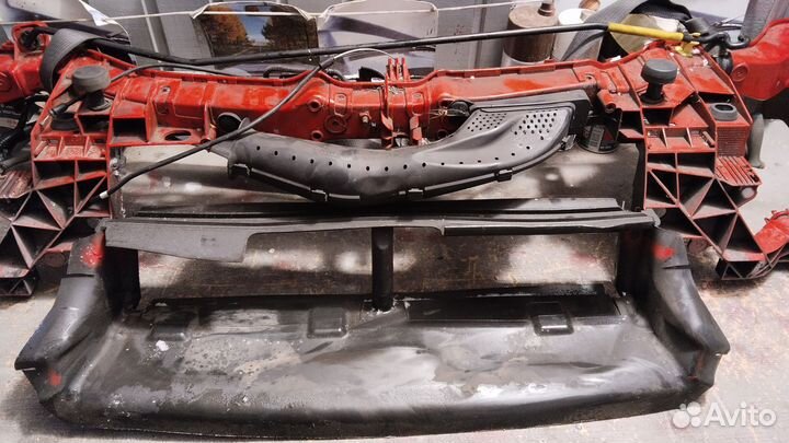 Панель передняя (телевизор) Форд Фокус 3