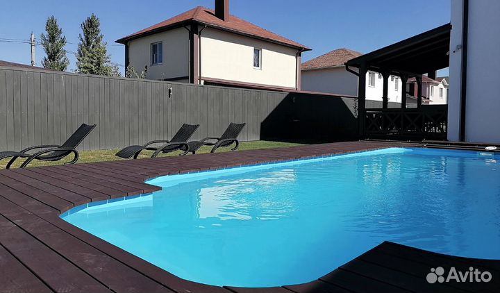 Пластиковый бассейн для дачи размером 3х5х1.5м