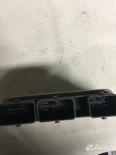 237101722r Renault Fluence блок Управления двигате