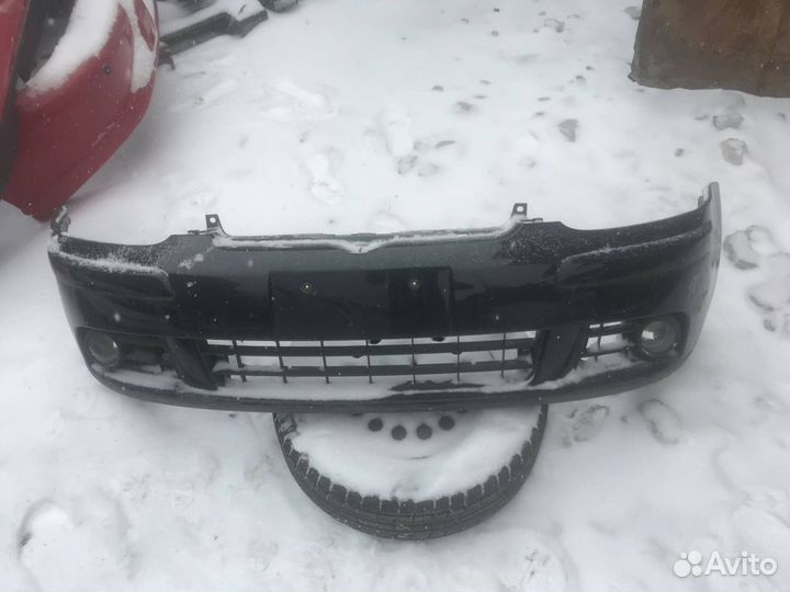 Бампер передний Volkswagen Golf 5