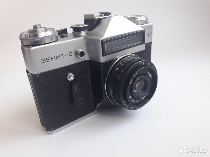 Фотоаппараты Зенит и Зоркий