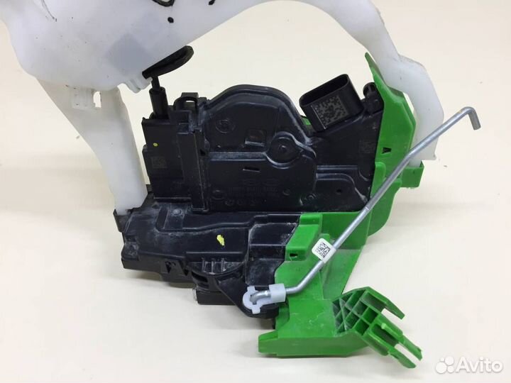 Замок двери задней левой Hyundai Elantra CN7 2020