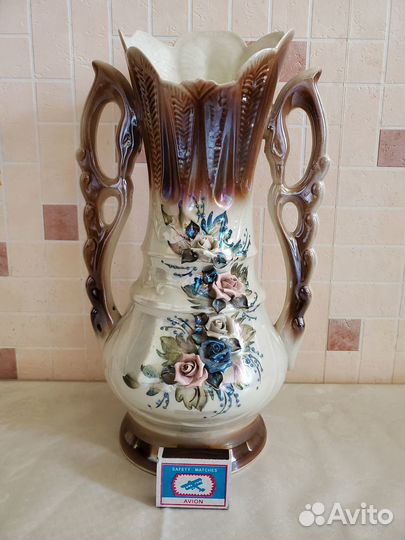 Ваза декоративная керамическая ручной работы