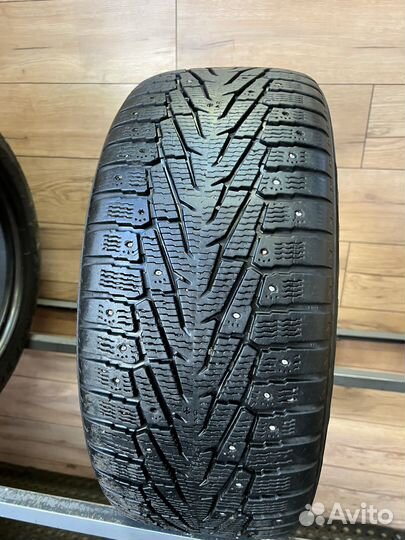 Nokian Tyres Hakkapeliitta 7 SUV 255/50 R19 107T