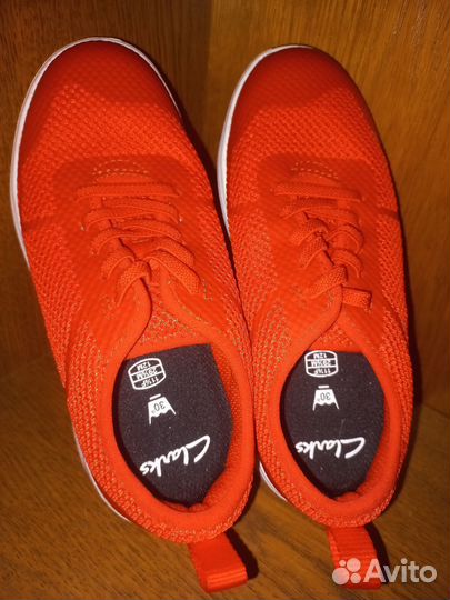 Clarks кроссовки 28/29 р,детские,Камбоджа