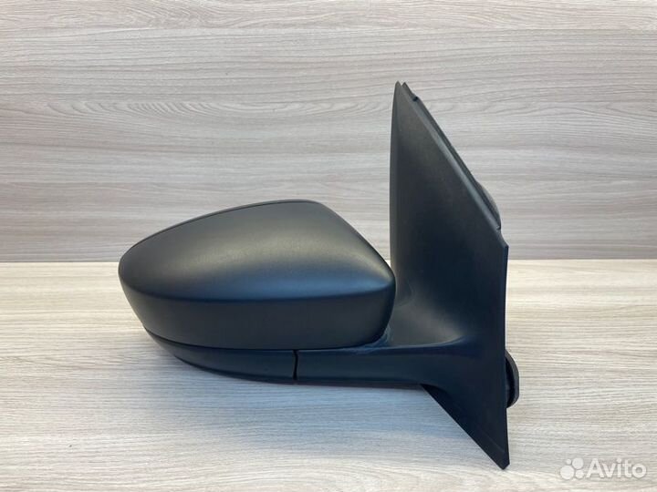 Зеркало заднего вида боковое правое Volkswagen