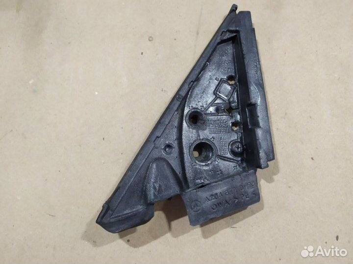 Деталь передняя левая Mercedes Glk Х204