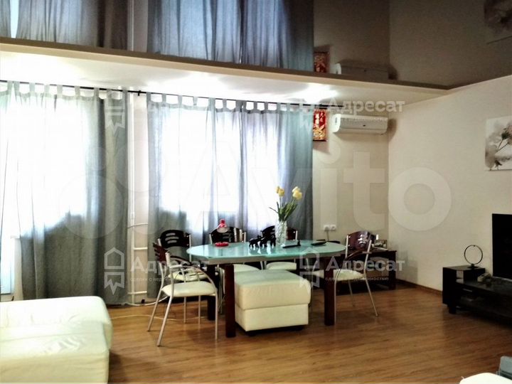 4-к. квартира, 135,6 м², 8/9 эт.