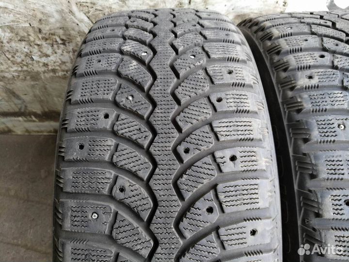 Bridgestone Blizzak Spike-01 205/55 R16 91T