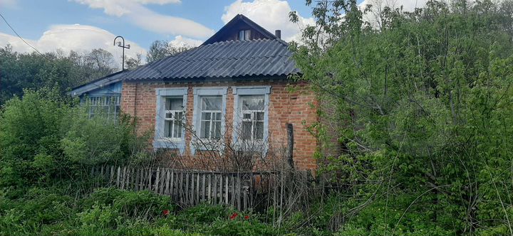 Дом 54 м² на участке 7,6 сот.