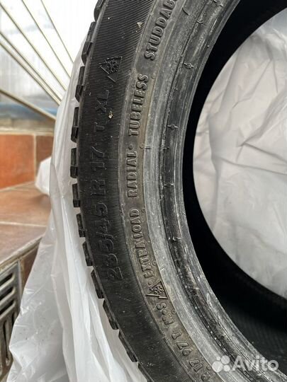 Continental ContiIceContact 235/45 R17