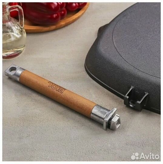 Чугунная сковорода гриль biol