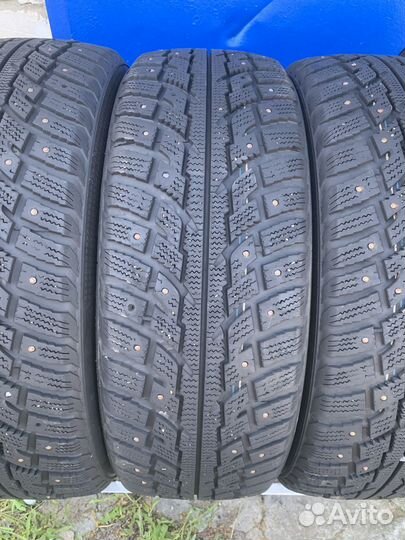 Kumho I'Zen RV Stud KC16 225/65 R17 106T