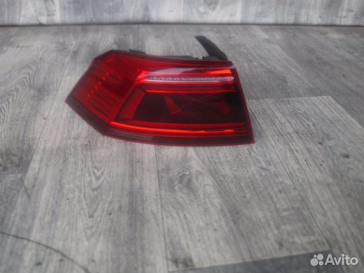 Фонарь левый №43 Volkswagen Passat B8 2020