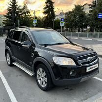 Chevrolet Captiva 3.2 AT, 2009, 151 000 км, с пробегом, цена 1 080 000 руб.