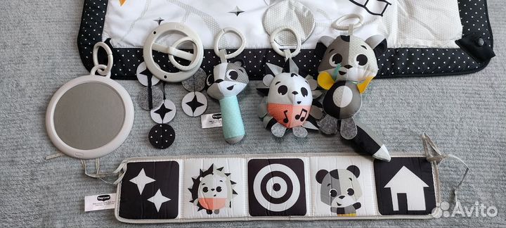 Развивающий коврик tiny love