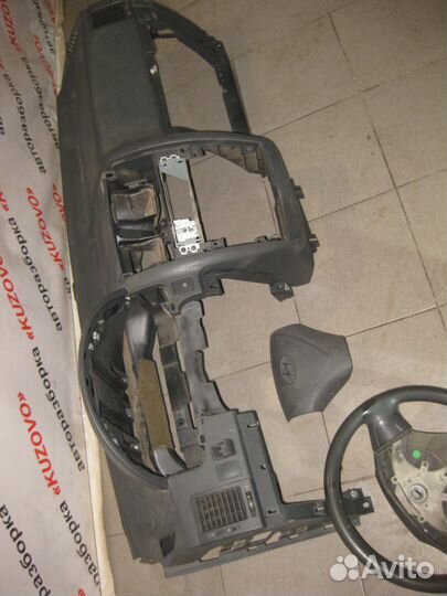 Панель Торпедо безопасность Hyundai