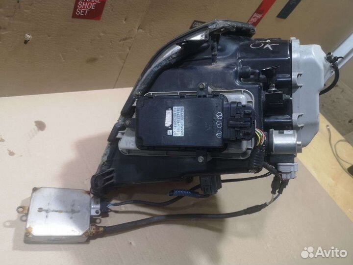 Фара левая/правая Cadillac Sts