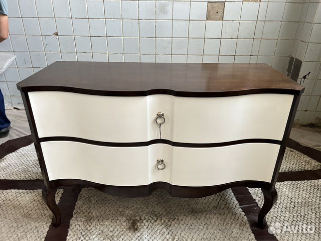 Тумба прикроватная