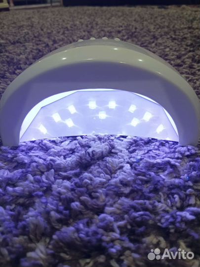 Маникюрная лампа для сушки