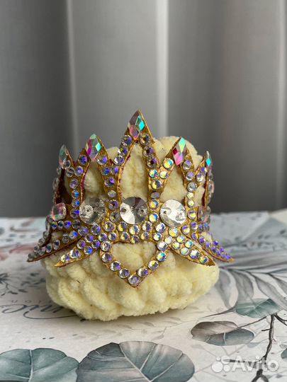 Украшение на пучок для художественной