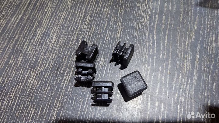 Крепеж для евроштакетника, забора