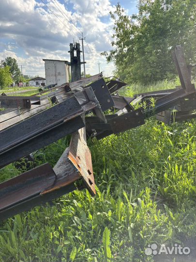 Металические фермы и кранбалка