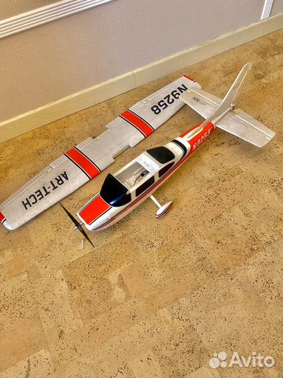 Модель самолета art tech n9258