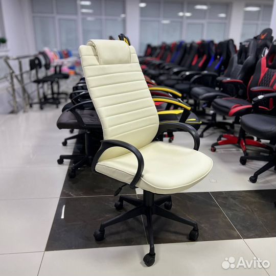 Компьютерное кресло