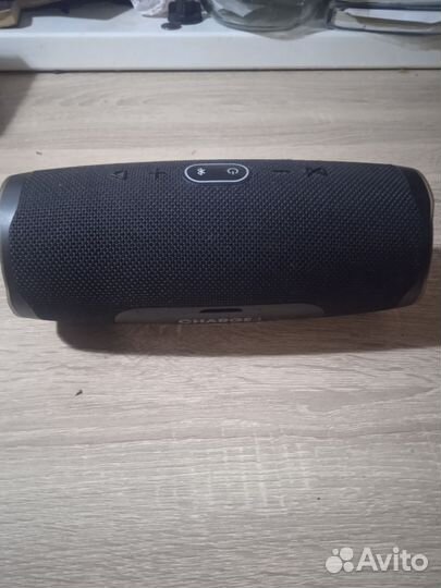 Акустические колонки jbl