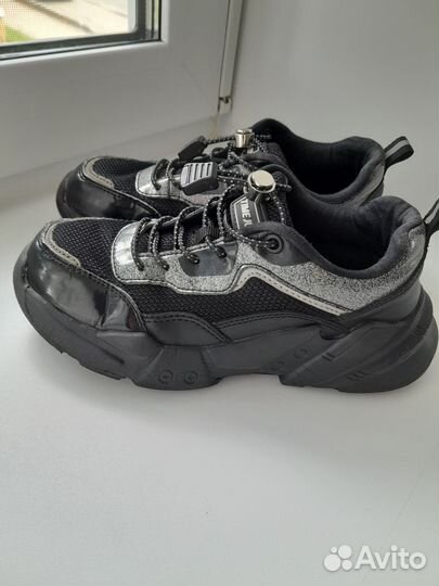 Кроссовки 33 размер