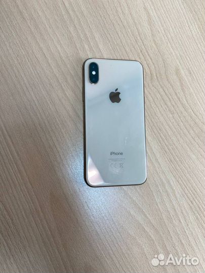 iPhone Xs, 64 ГБ