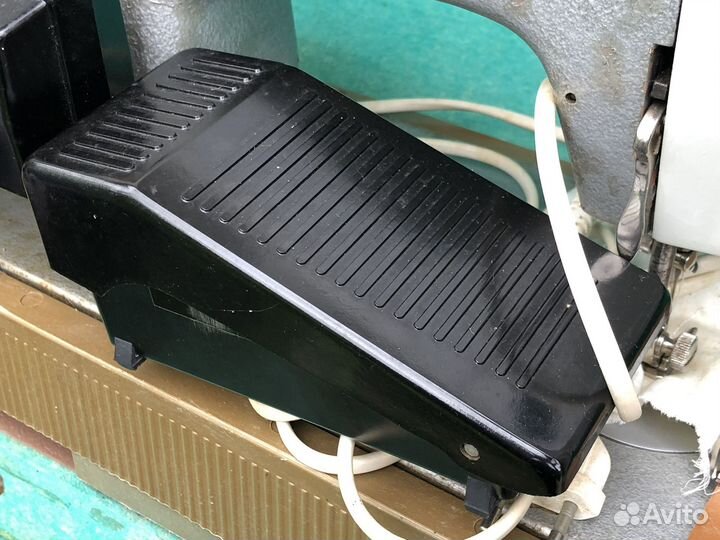 Швейная машина Подольск 142