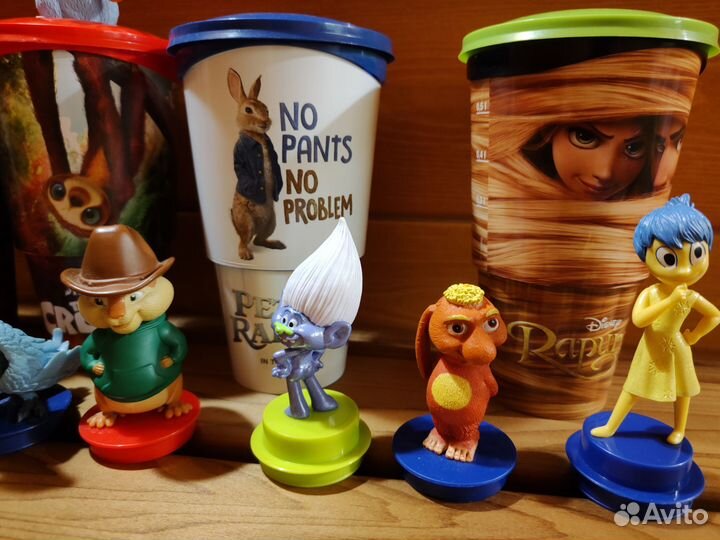 Стаканы из кинотеатра