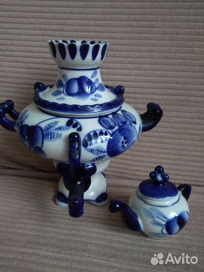 Сувенирный самоварчик