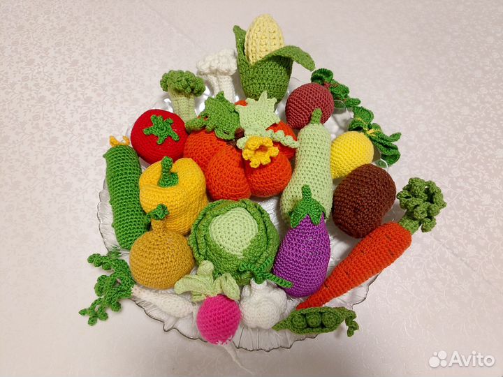 Фрукты и овощи вязаные