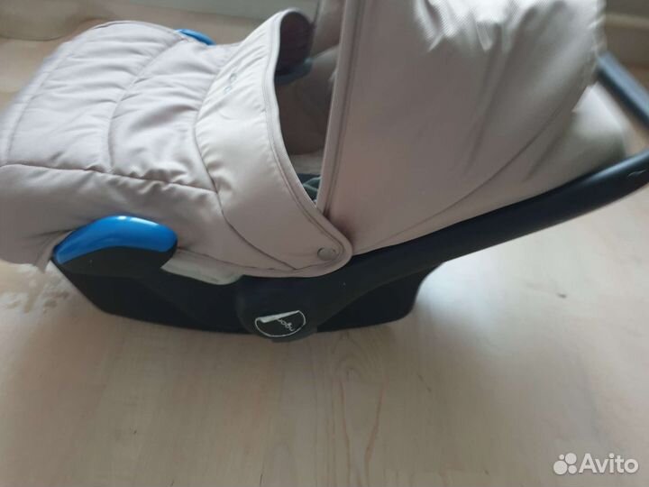 Детское автокресло от 0