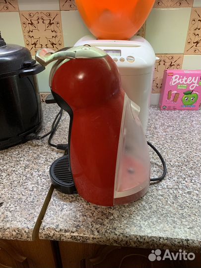 Капсульная кофемашина dolce gusto