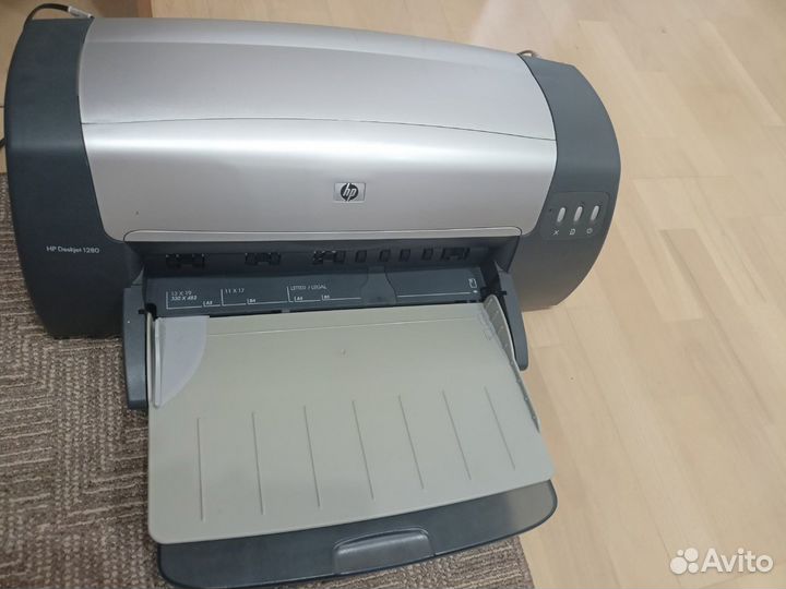 Цветной струйный принтер a3 HP Deskjet 1280