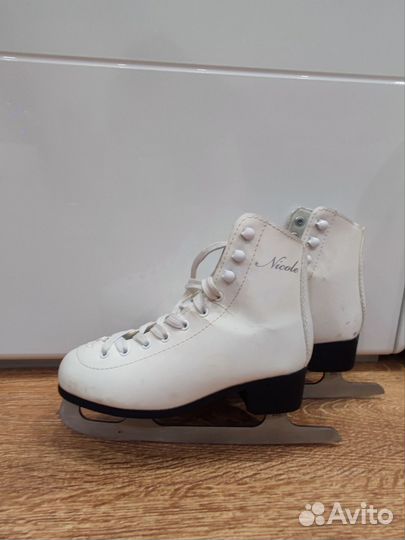 Коньки фигурные детские 33 размер