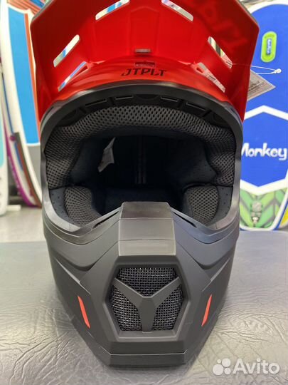 Шлем для гидроцикла JetPilot Vault Red