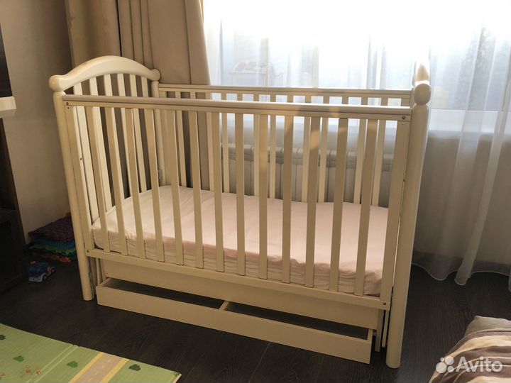 Детская кроватка pali