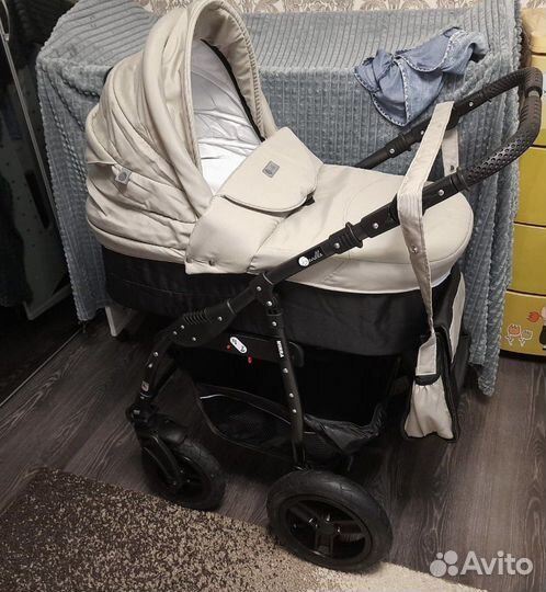 Коляска -люлька и коврик развивающий