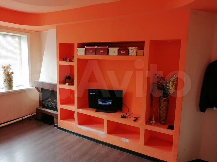 3-к. квартира, 54 м², 1/2 эт.