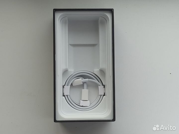 Оригинальный провод / кабель / шнур на iPhone