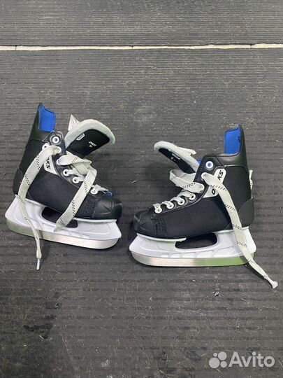 Коньки хоккейные детские 31 размер