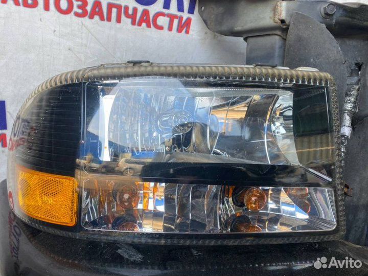 Nose CUT Dodge Durango DN EML 1998.05