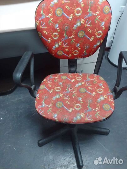 Компьютерное кресло