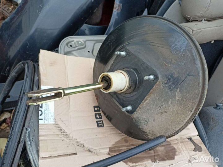 Вакуумный усилитель тормозов Mercedes-Benz Vito