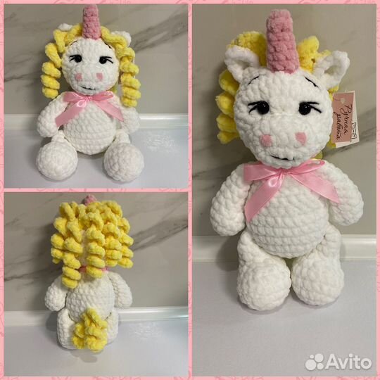 Зайчик серенький вязаный